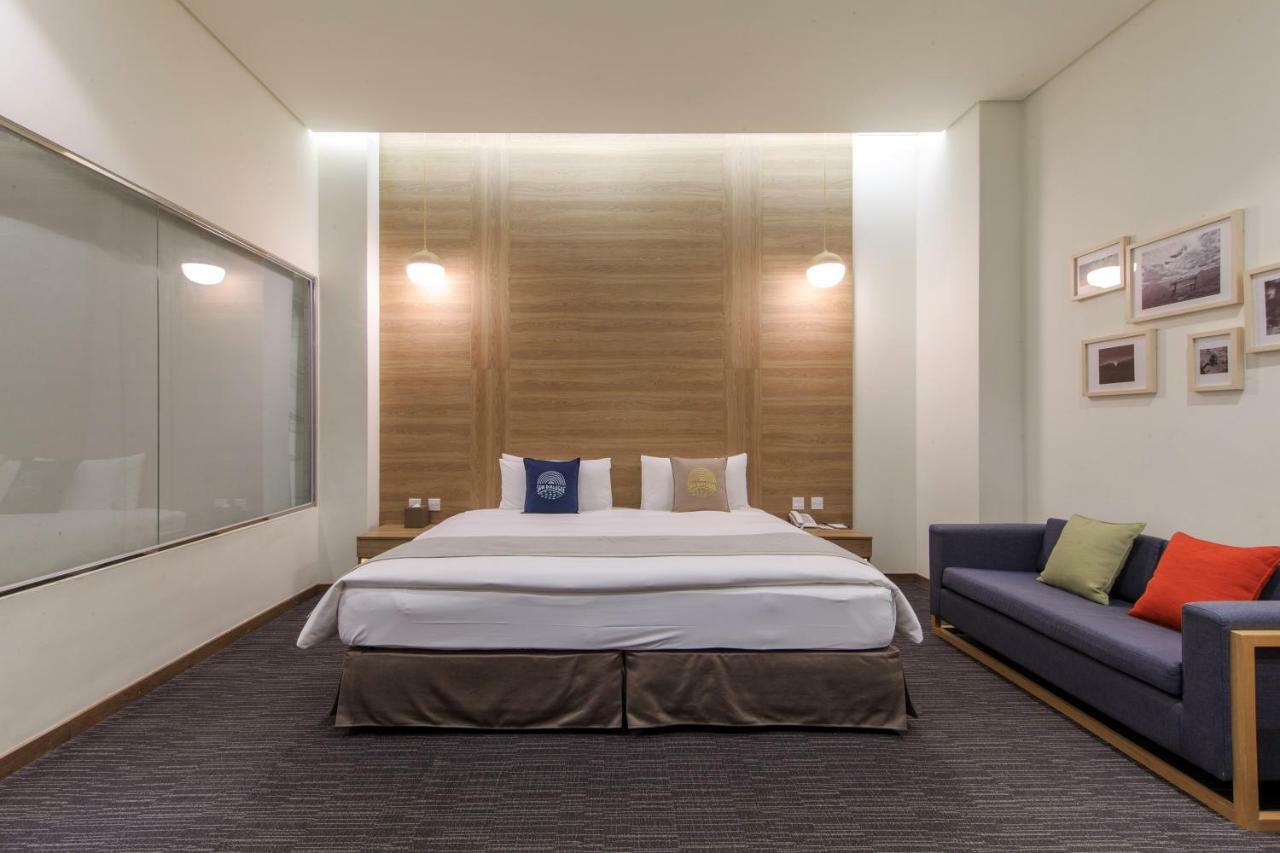 צ'יאיי סיטי Sun Dialogue Hotel-By Cosmos Creation מראה חיצוני תמונה
